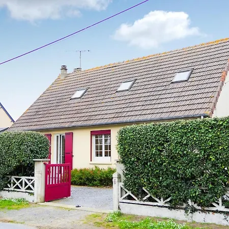 Amazing In Sur Anneville-sur-Mer