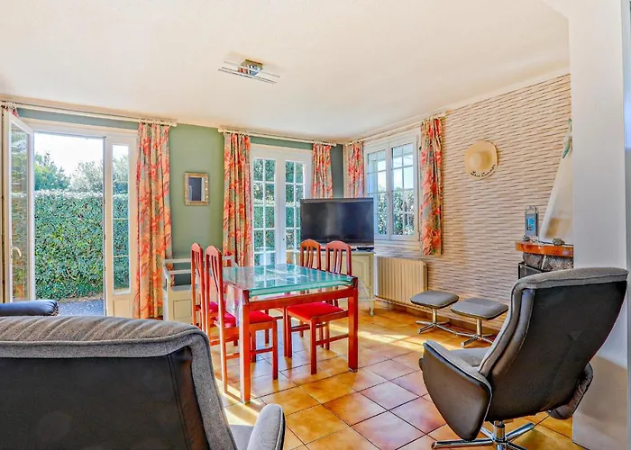 Dom wakacyjny Amazing In Sur Anneville-sur-Mer